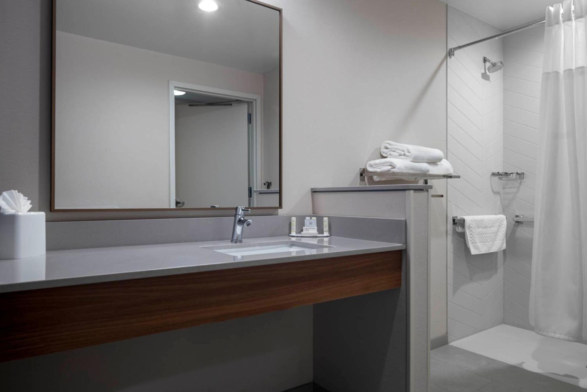 Fairfield By Marriott Inn & Suites Dallas Dfw Airport North, Irving Exterior photo
